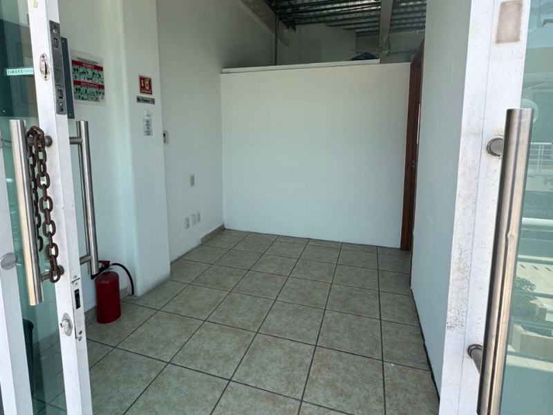 LocalQro-30